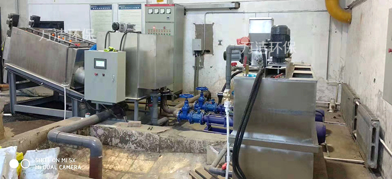 疊螺污泥脫水機在造紙廢水處理中的成功案例