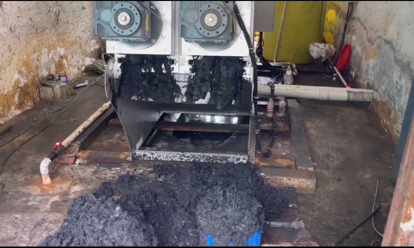 貴州煤礦污水站疊螺機案例 貴州煤礦污水站疊螺機案例